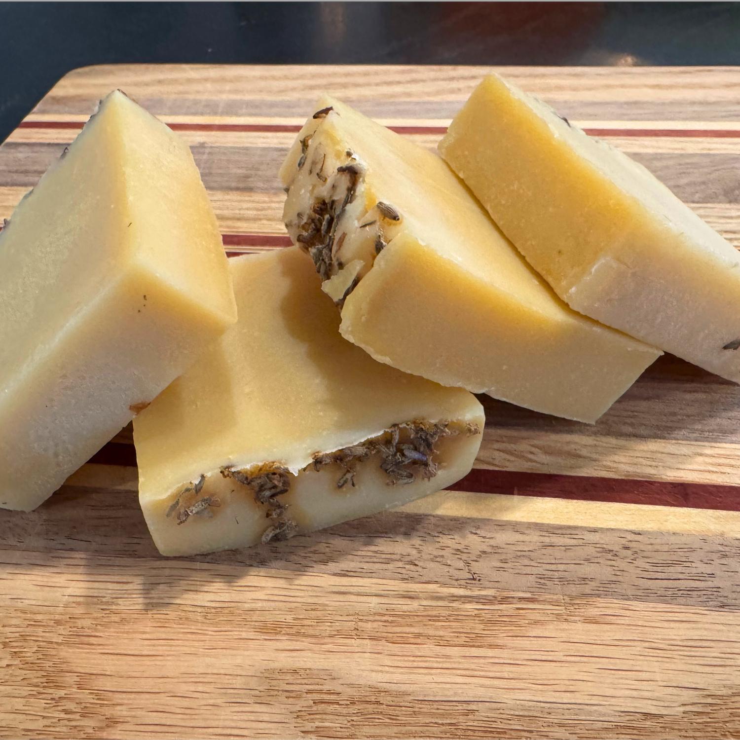 Seasonal Herbal Farm Soap - Lemongrass & Lavender